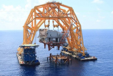 Báo chí nước ngoài nói về việc Trung Quốc dịch chuyển giàn khoan